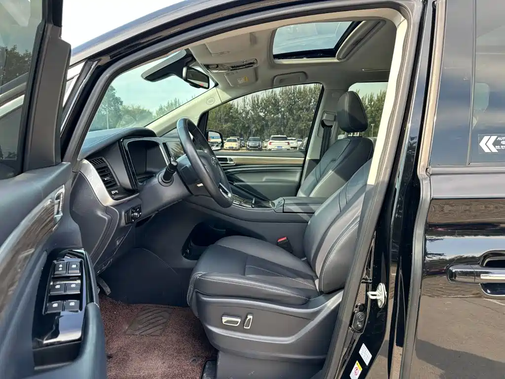 GAC Motor Trumpchi M8 — миниатюра 9