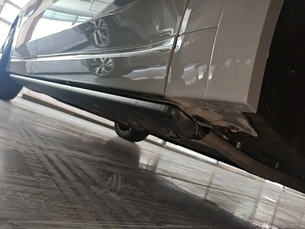 Li Auto Li L9 — миниатюра 21