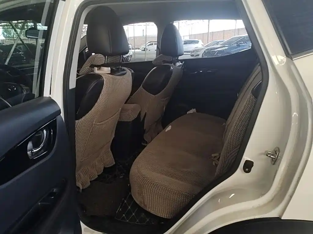 Nissan Qashqai — миниатюра 22