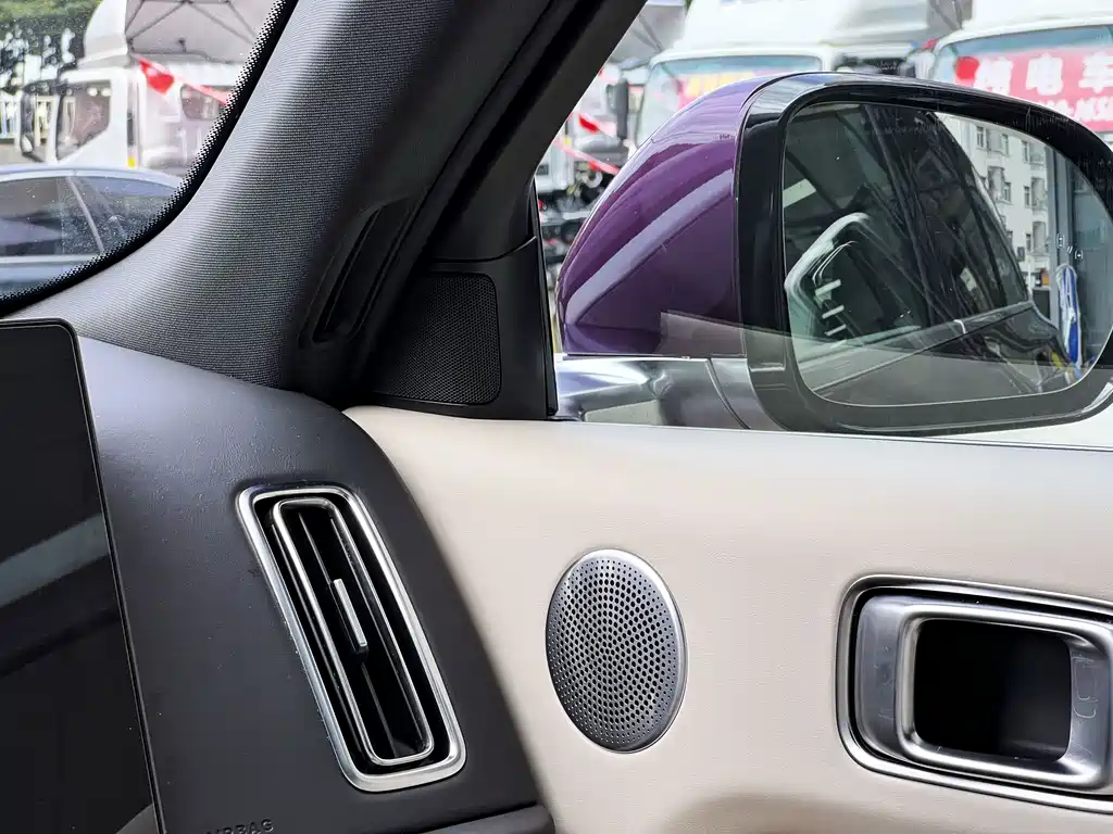 Li Auto Li L9 — миниатюра 12