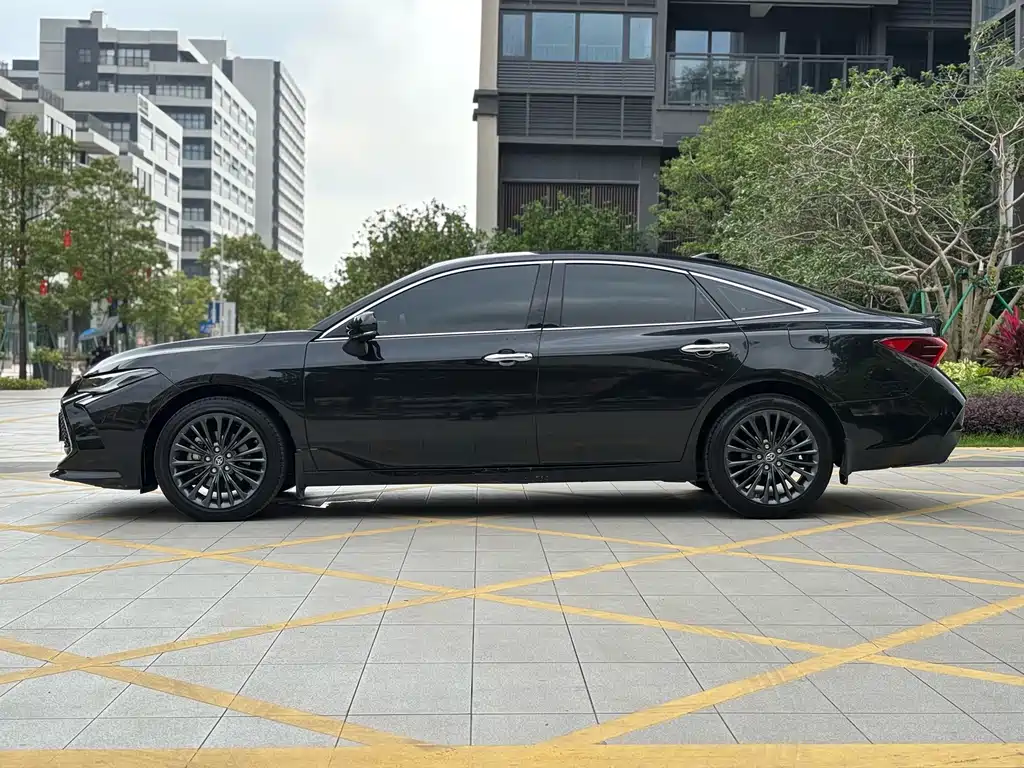 Toyota Avalon 2023 2.5L Touring Luxury