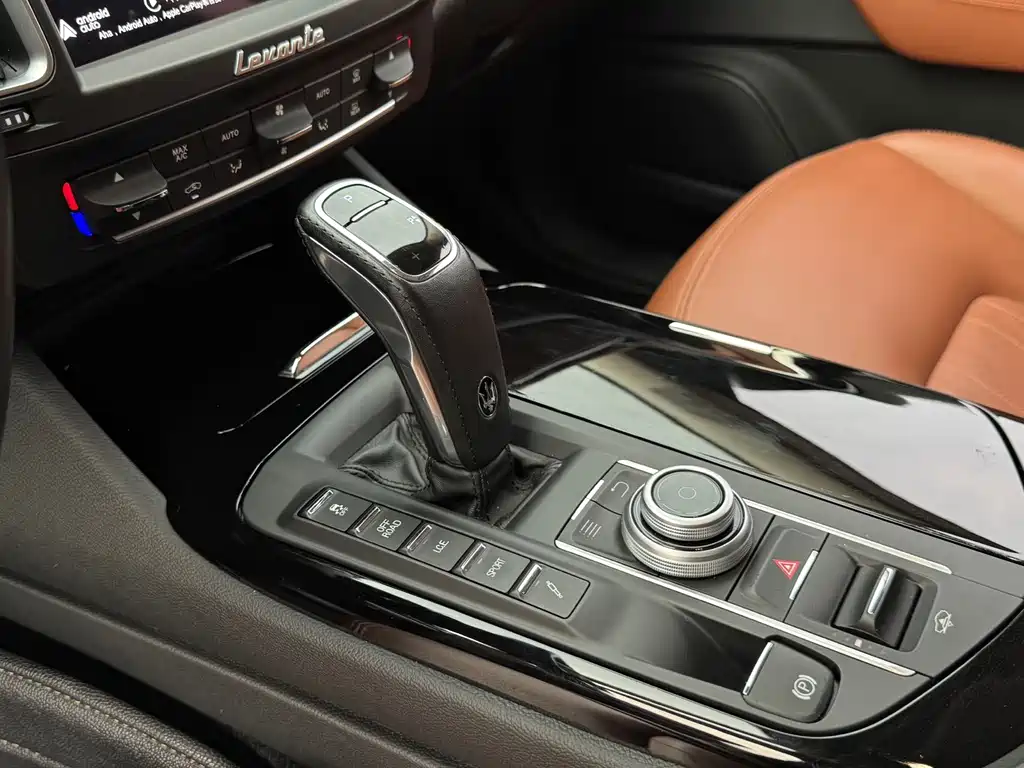 Maserati Levante — миниатюра 20