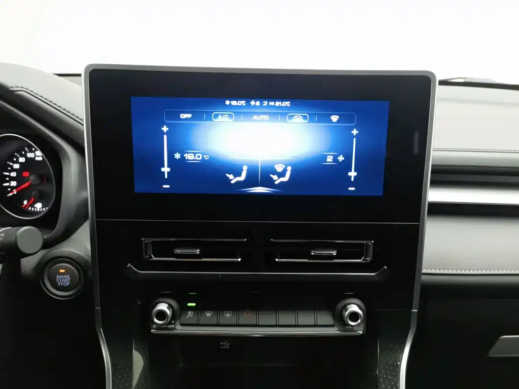 Haval M6 — миниатюра 12