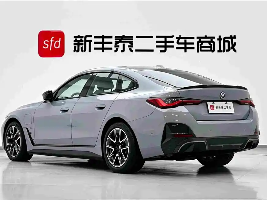 BMW i4 — миниатюра 5