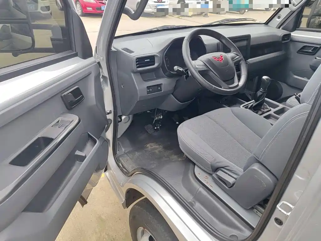 Wuling Wuling Longka — миниатюра 16