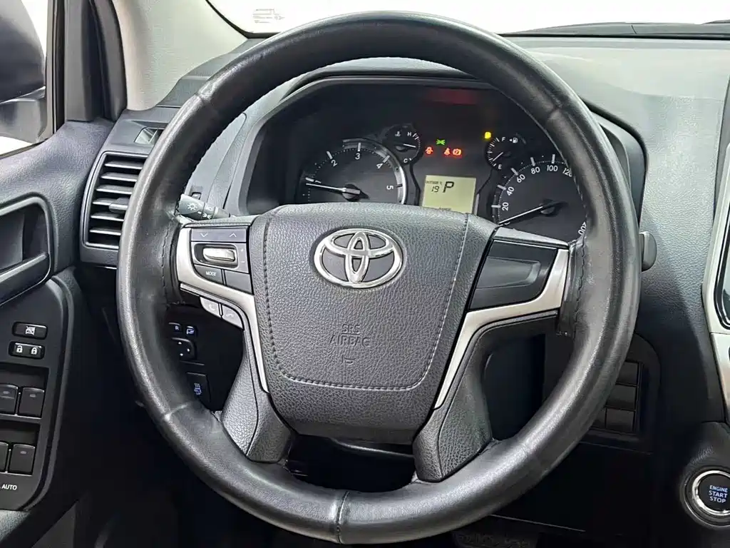 Toyota Prado (Import) — миниатюра 19