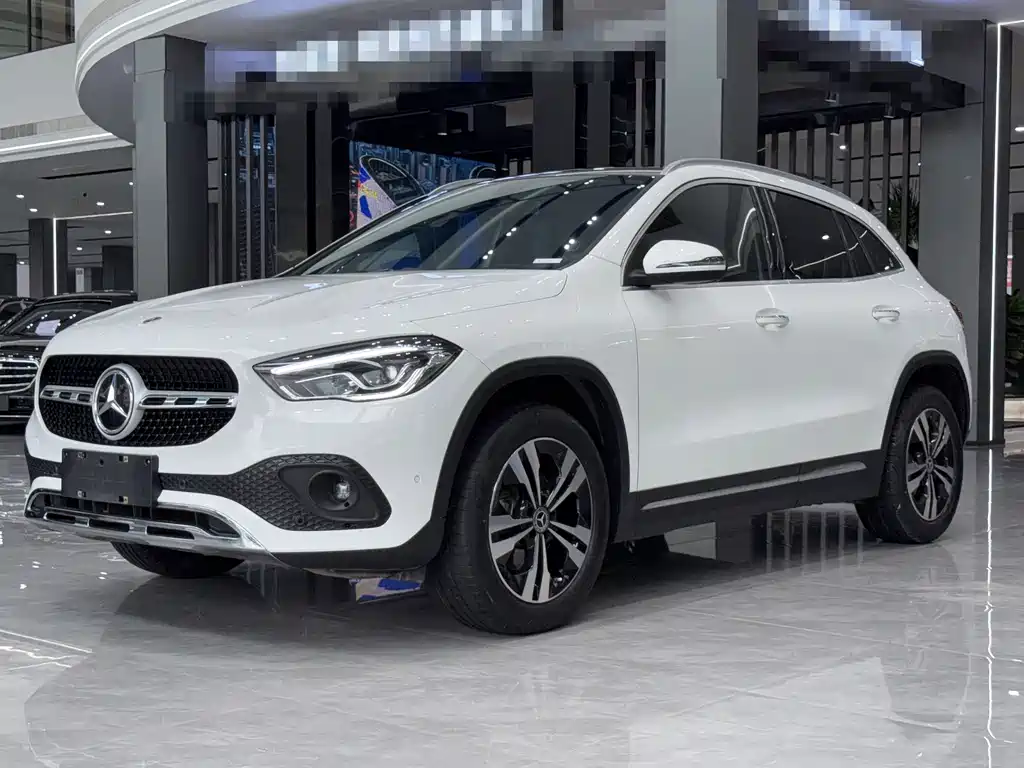 Mercedes-Benz GLA 2020