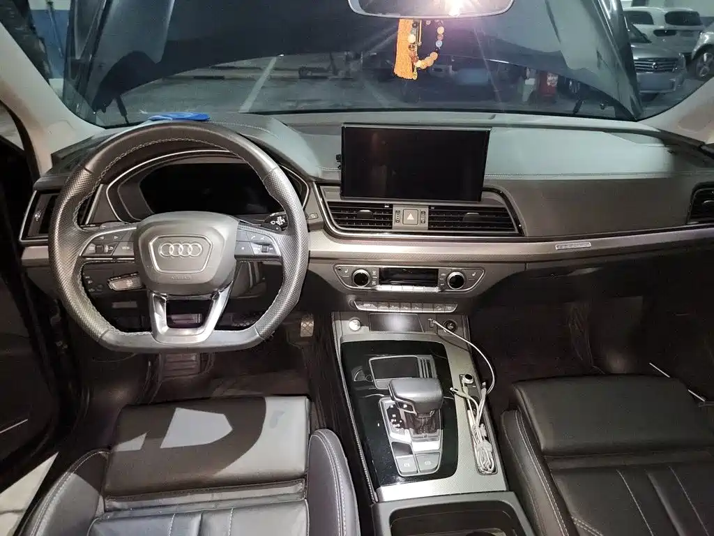 Audi Q5L — миниатюра 10