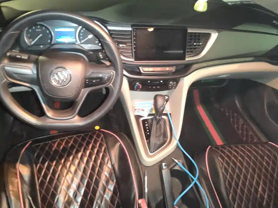 Buick Excelle — миниатюра 12