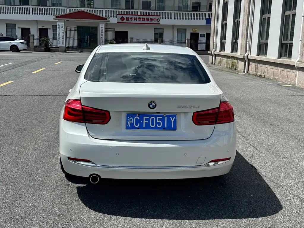 BMW 3 Series — миниатюра 6