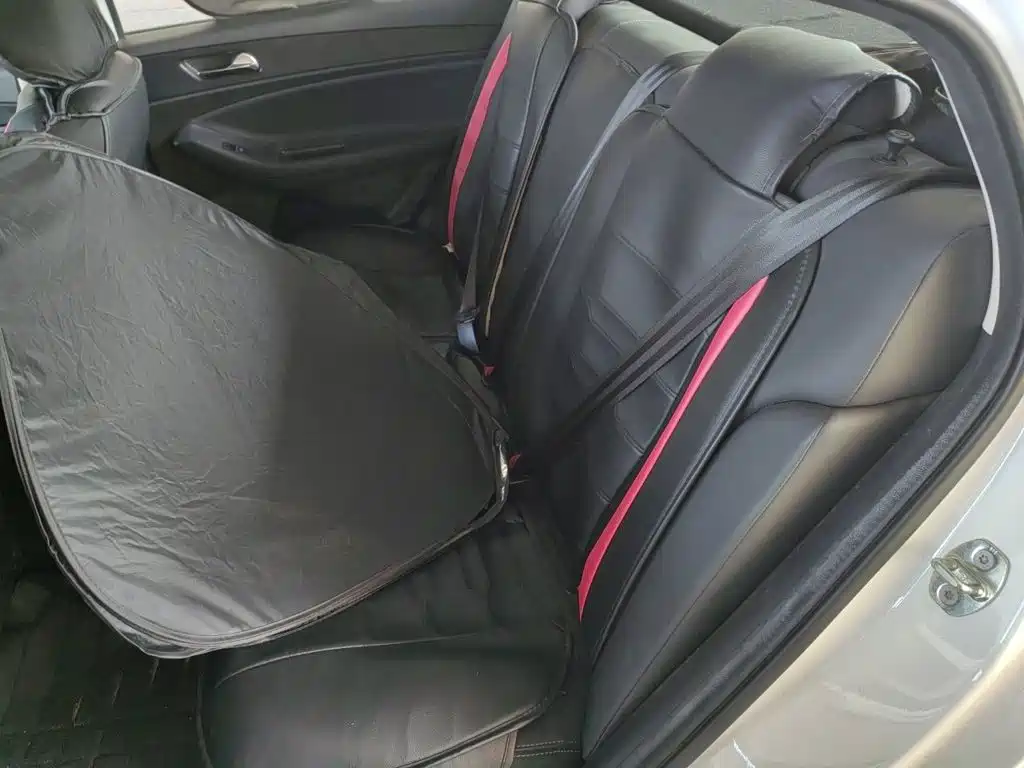 Chery Arrizo 5 — миниатюра 15