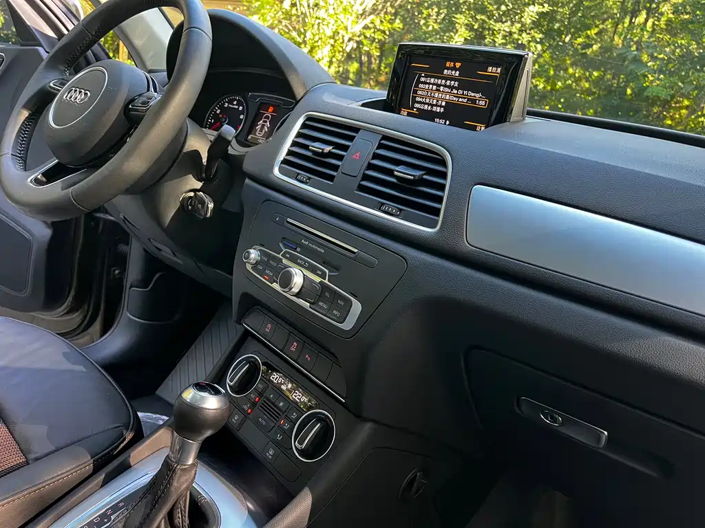 Audi Q3 — миниатюра 12
