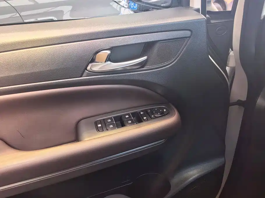 GAC Motor Trumpchi M6 — миниатюра 7