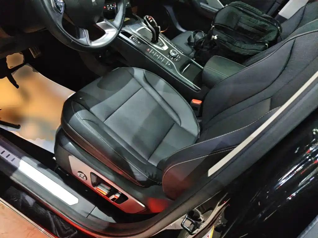 Wey Wey VV6 — миниатюра 15