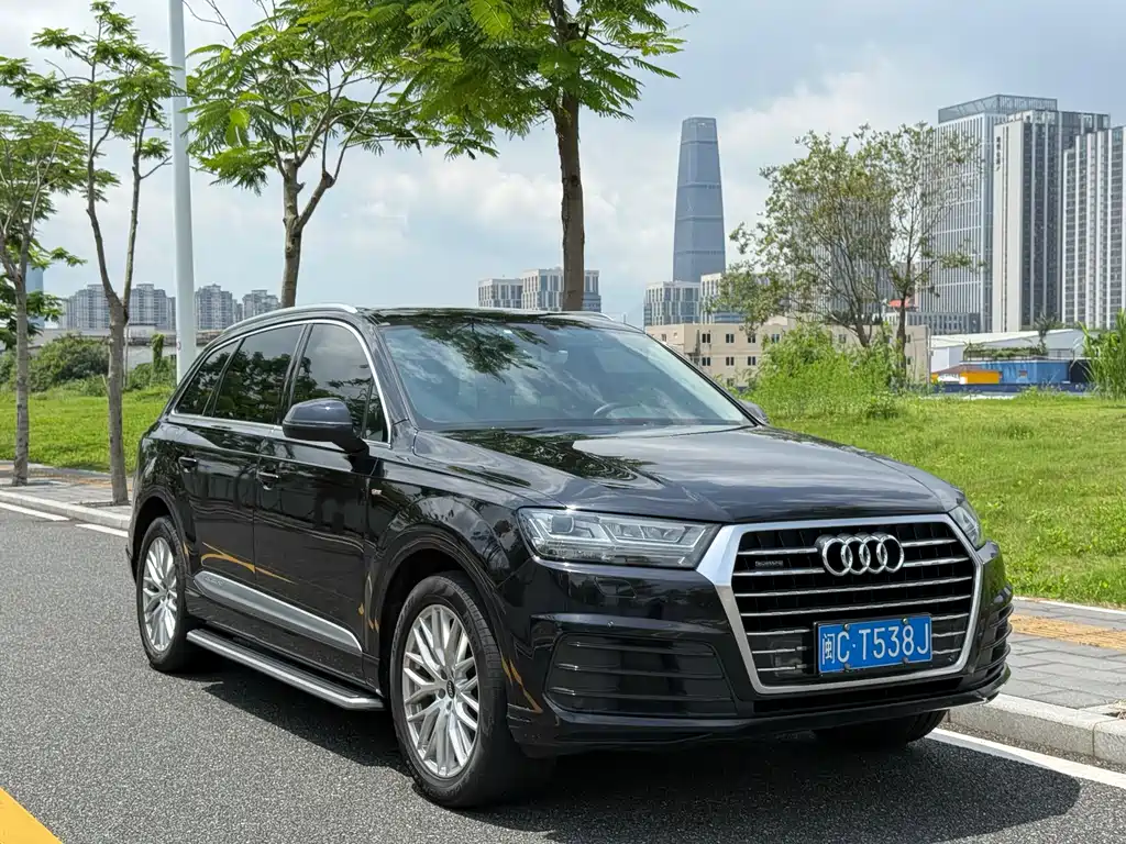Audi Q7 2016 45 TFSI S line Sport