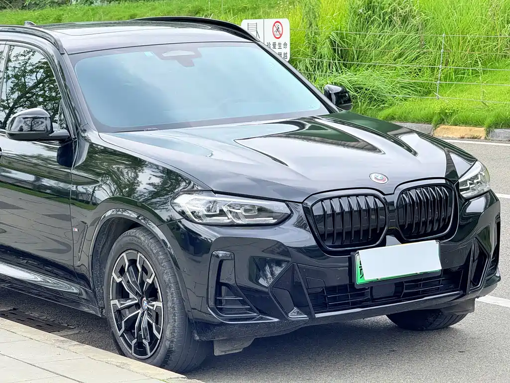 BMW iX3 — миниатюра 3
