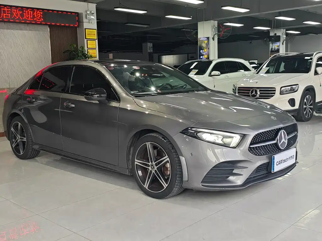 Mercedes-Benz A-Class A 2020 A 220 L 4MATIC Sport