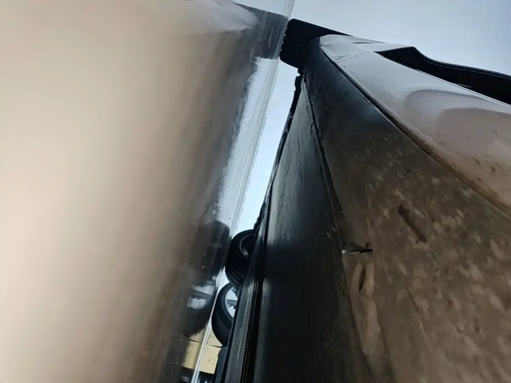 Tesla Model 3 — миниатюра 21
