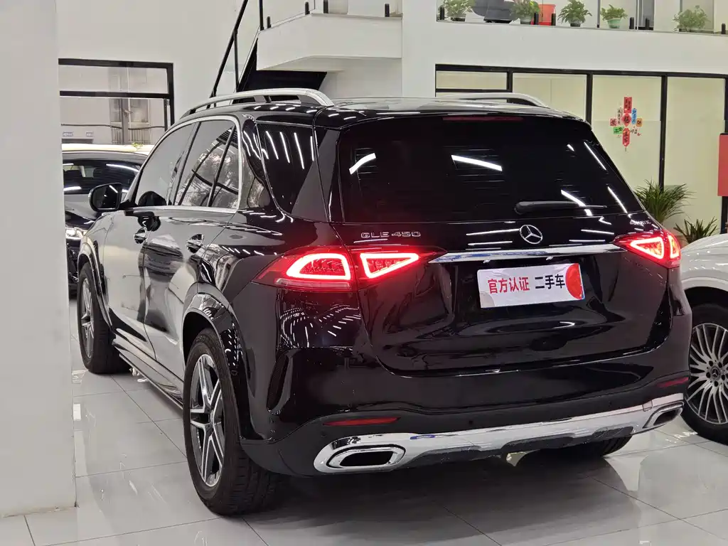 Mercedes-Benz GLE (Import) — миниатюра 7