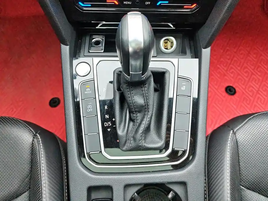 Volkswagen CC — миниатюра 16