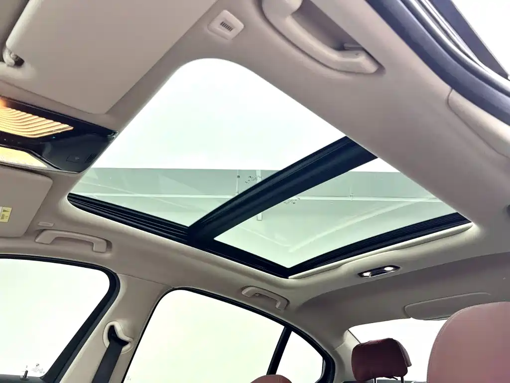 BMW i3 — миниатюра 14