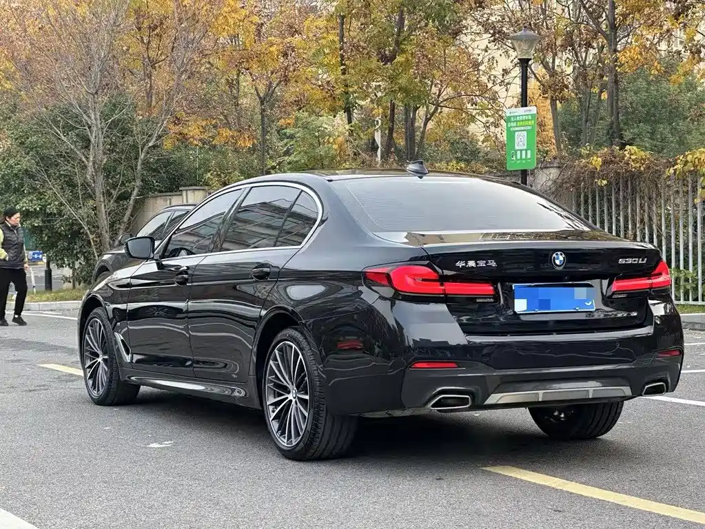BMW 5 Series 5 2023 530Li Lead M Sport