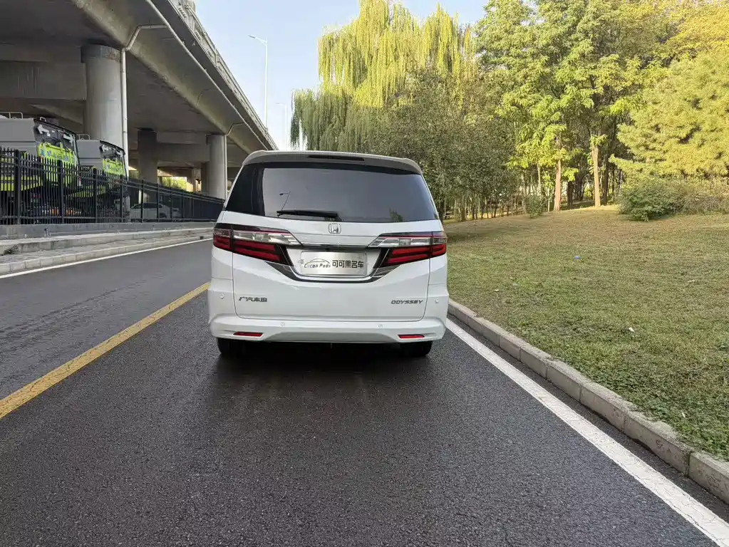 Honda Odyssey — миниатюра 6