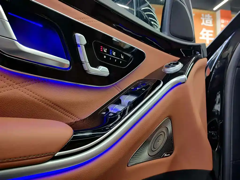 Mercedes-Benz S-Class — миниатюра 7