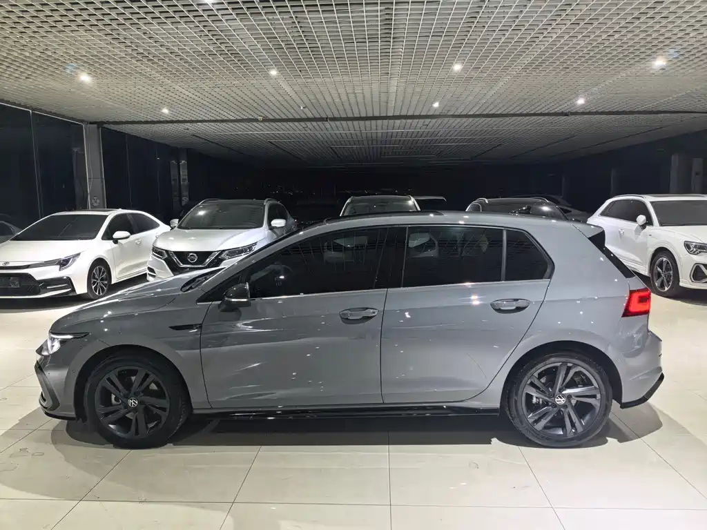 Volkswagen Golf — миниатюра 6