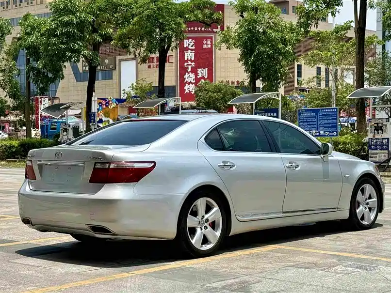 Lexus LS 2006 460L Luxury