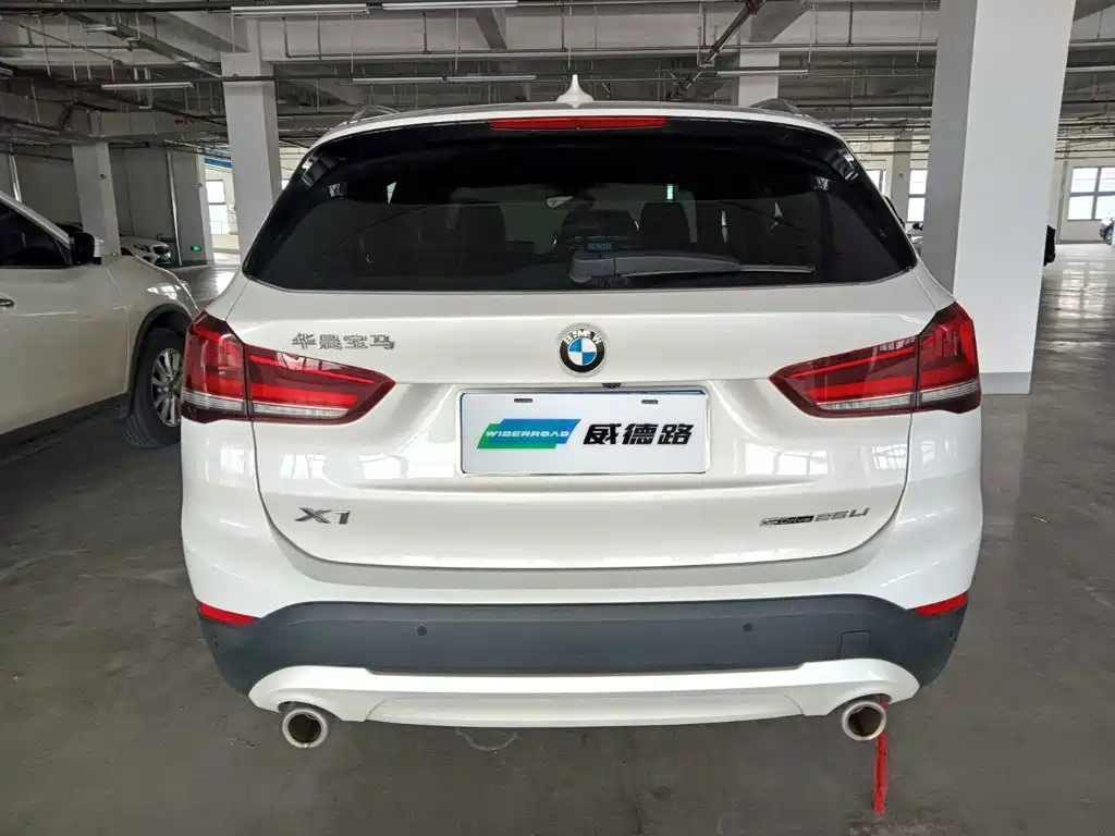 BMW X1 — миниатюра 4