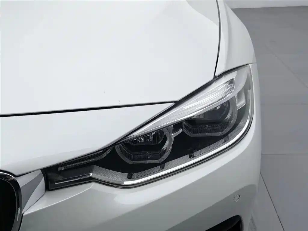 BMW 3 Series 3 2017 318i Fashion