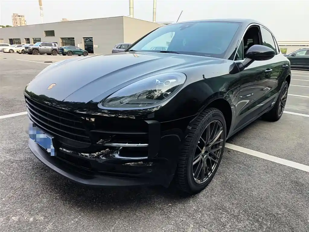 Купить Porsche Macan