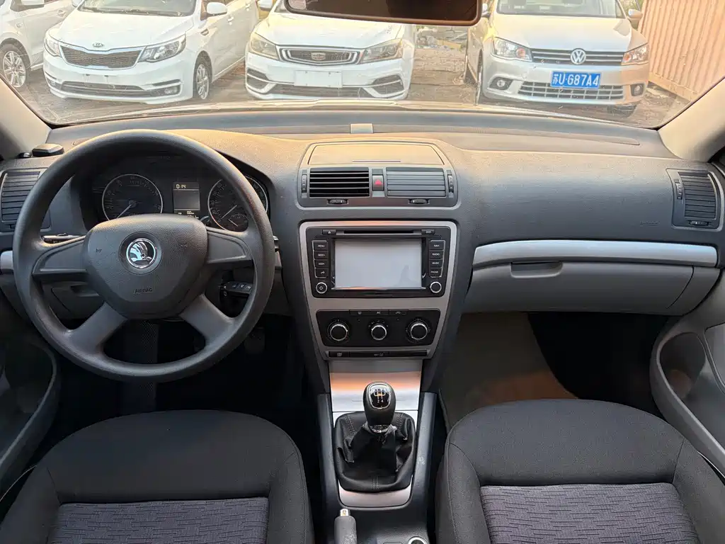 Skoda Octavia — миниатюра 10