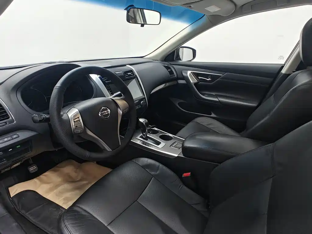Nissan Teana — миниатюра 7