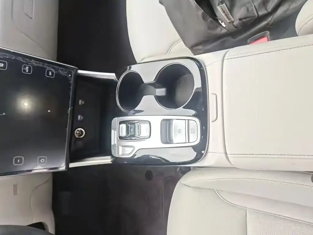 Hyundai Tucson — миниатюра 8