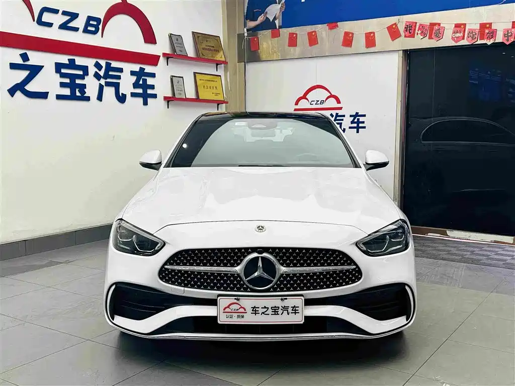 Mercedes-Benz C-Class — миниатюра 3