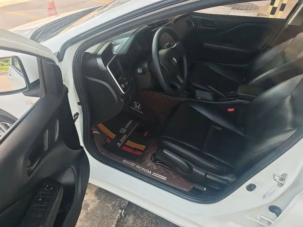 Honda City — миниатюра 16