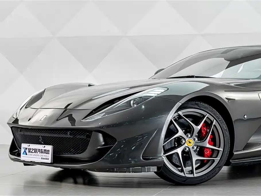 Ferrari 812 2017 6.5L Superfast