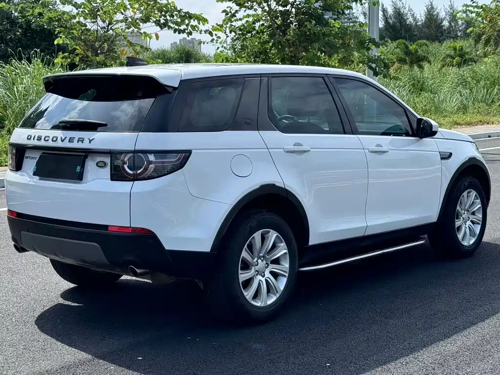 Land Rover Discovery Sport — миниатюра 4
