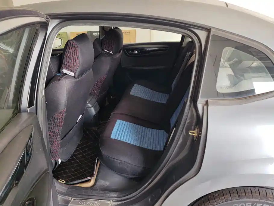 Citroen C-Quatre — миниатюра 11
