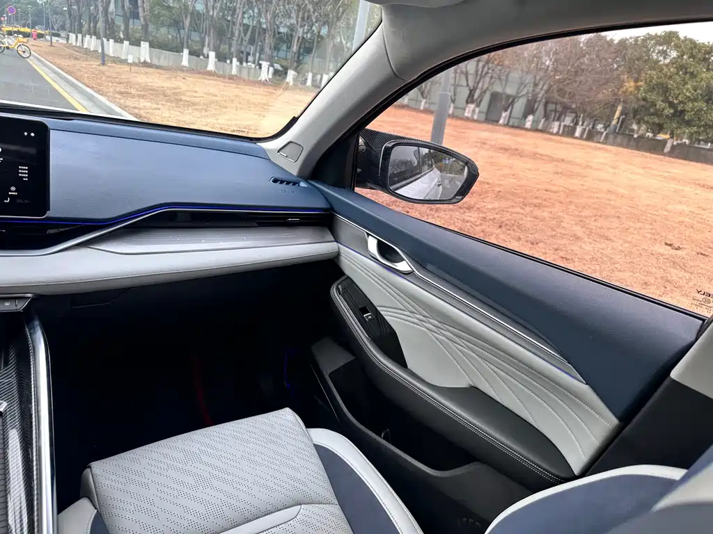 Geely Xingrui — миниатюра 10