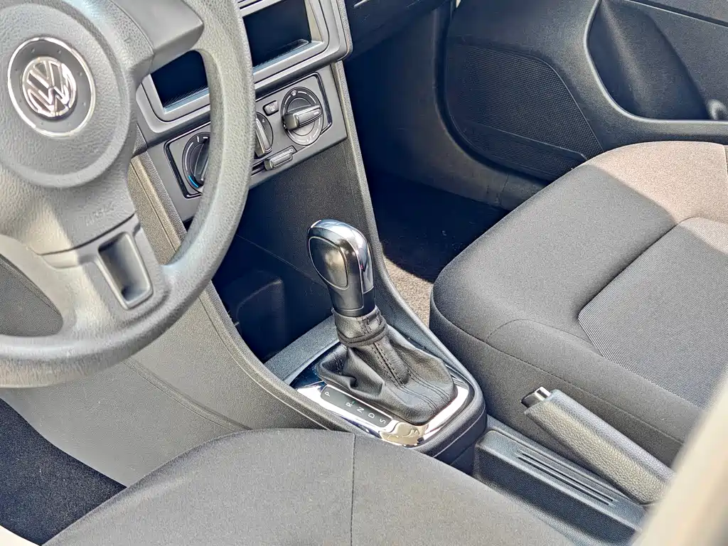 Volkswagen Jetta — миниатюра 9