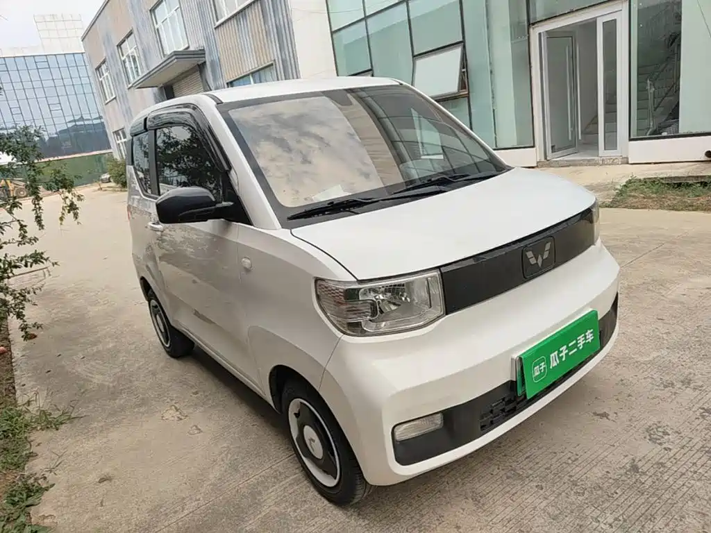 Wuling MINIEV — миниатюра 4