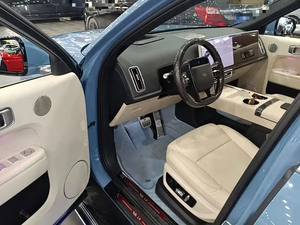 Li Auto Li L8 — миниатюра 16