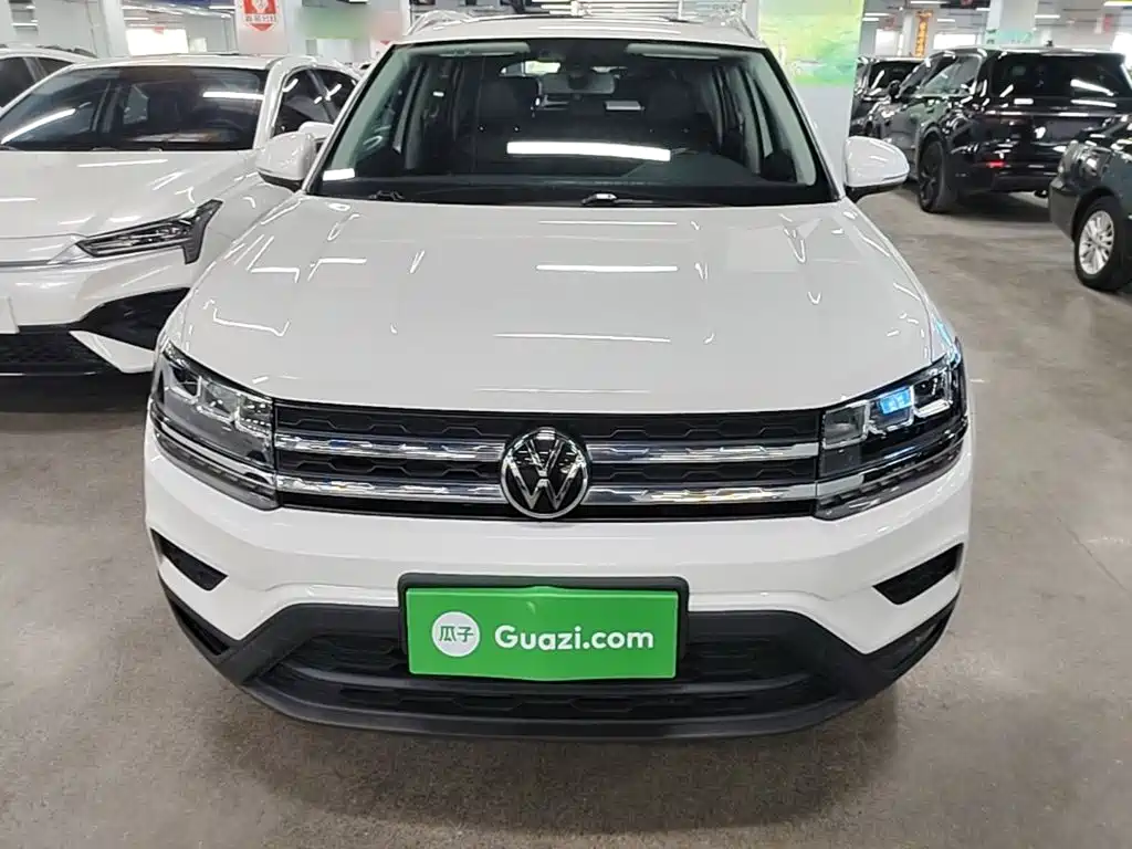 Volkswagen Tharu — миниатюра 3