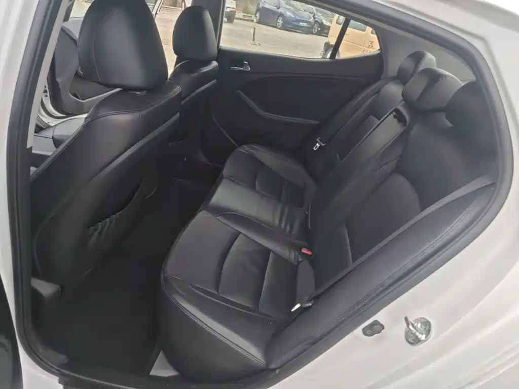 Kia K5 — миниатюра 17