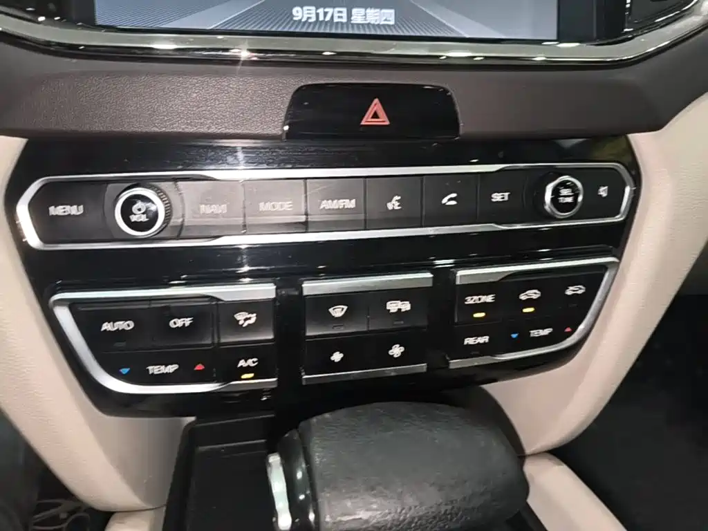 GAC Motor Trumpchi GS8 — миниатюра 13