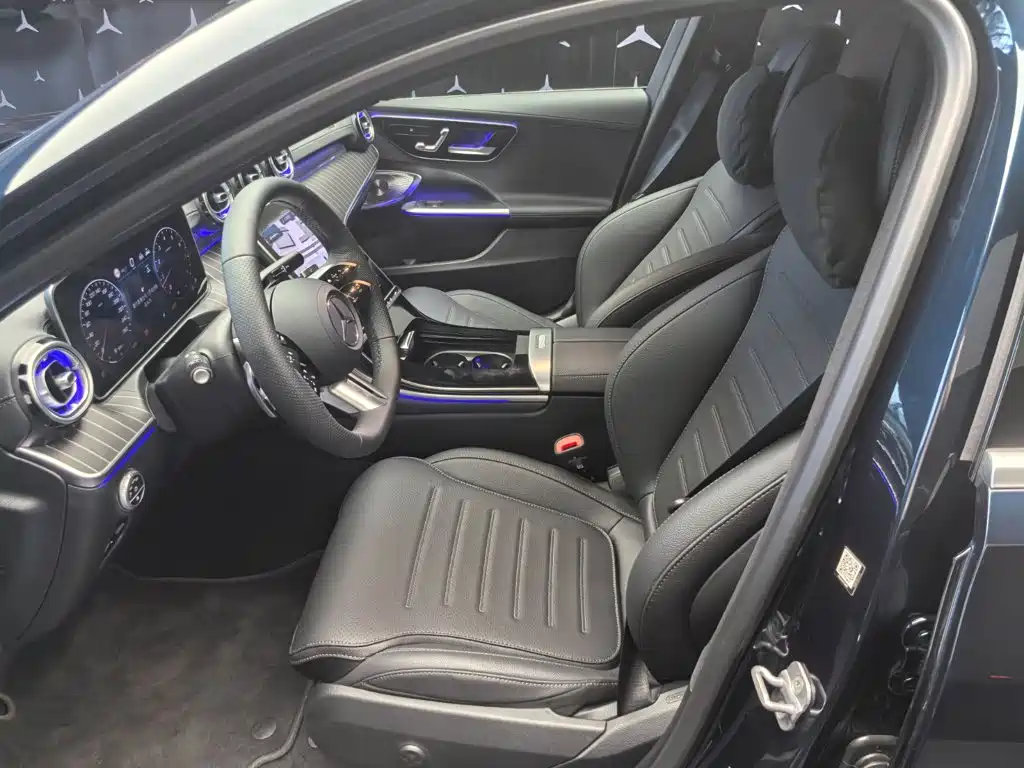 Mercedes-Benz C-Class — миниатюра 18