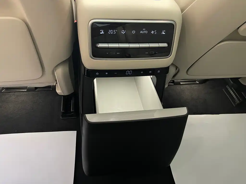 Li Auto Li L9 — миниатюра 18